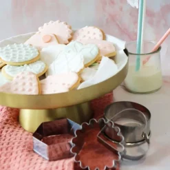 4 emporte-pièces inox pour biscuits et pâtisseries