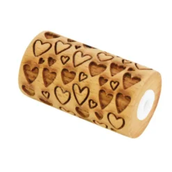 Mini rouleau pâtissier à empreintes cœur
