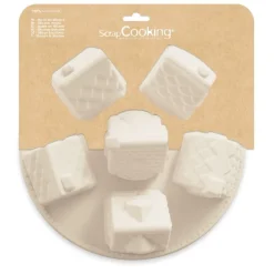 Moule silicone 3D chalets de Noël - 6 empreintes