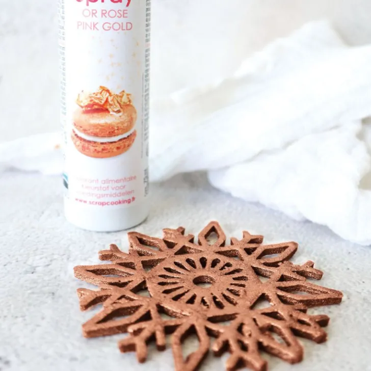 Spray colorant or rose