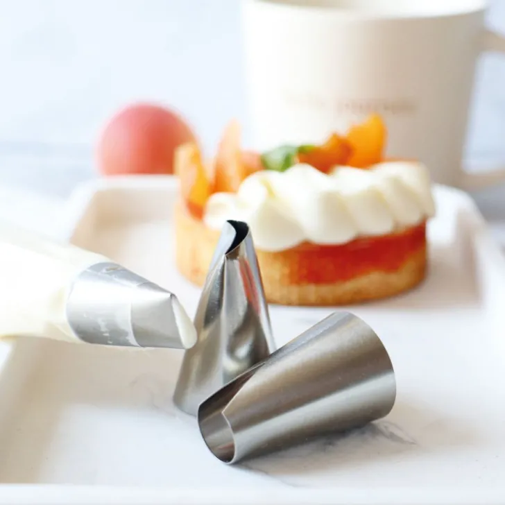 Trio de douilles inox pour le pochage de tartes